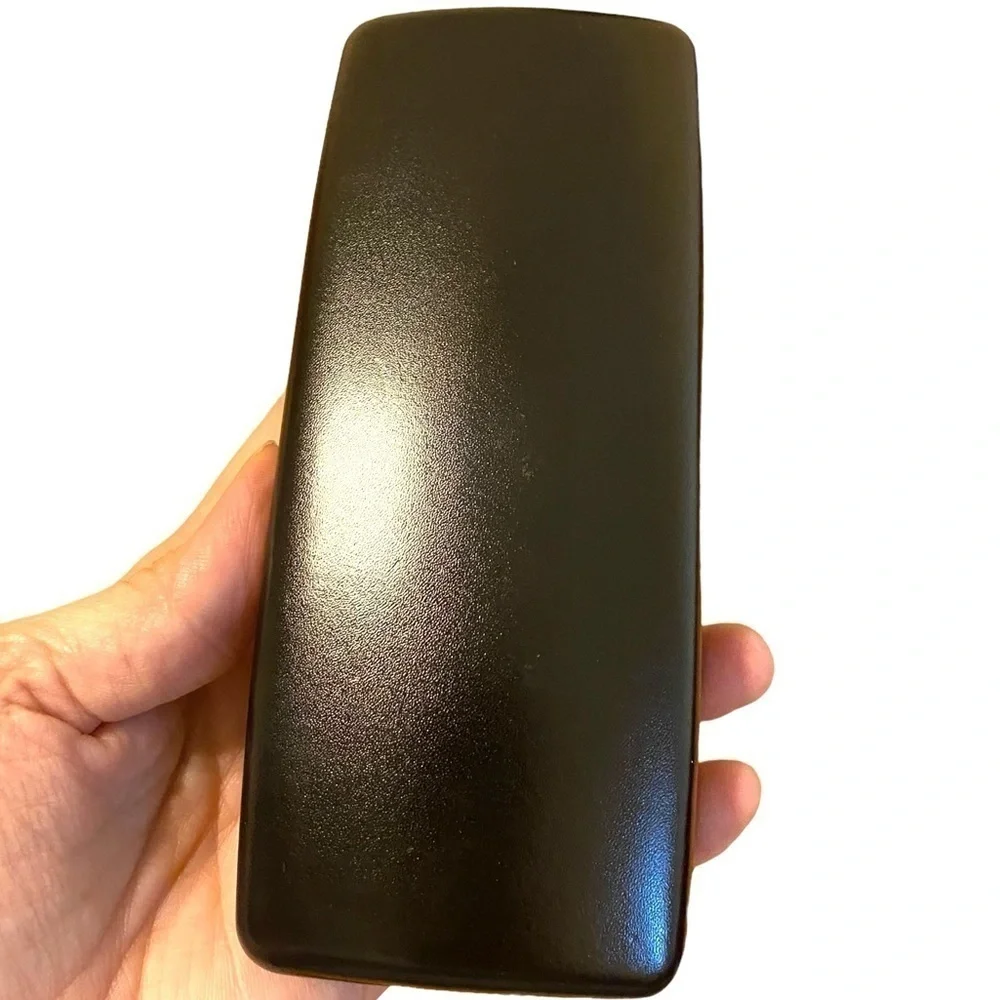 Ralph Ralph Lauren Clam Shell Glasses Case